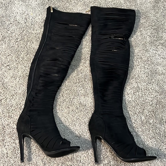 Black Cape Robbin Boots Size 9 - Picture 2 of 6